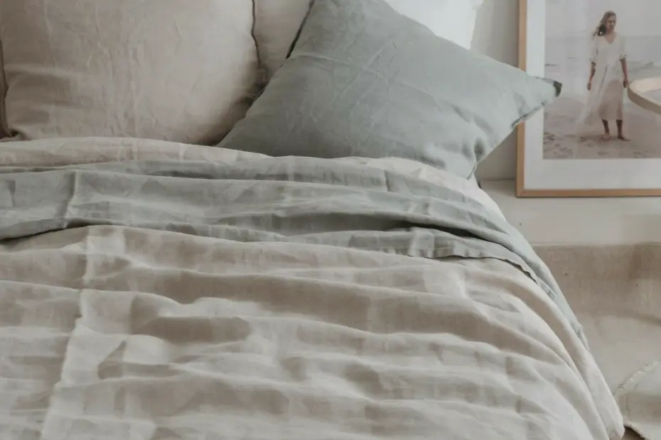 Cottage Blue Flower Comforter | Farmhouse Chic Bedding for Cozy Sleep Space