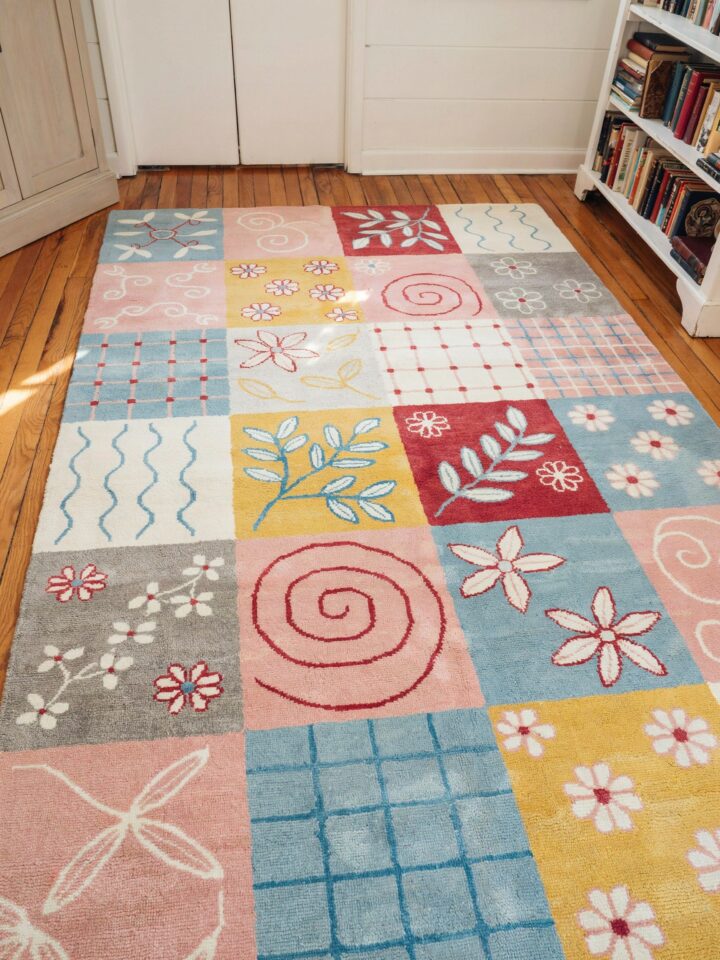 Cottage Style Children's Wool Rug | Handmade Pink Patchwork for Cozy Nursery | SAFAVIEH New Zealand Wool